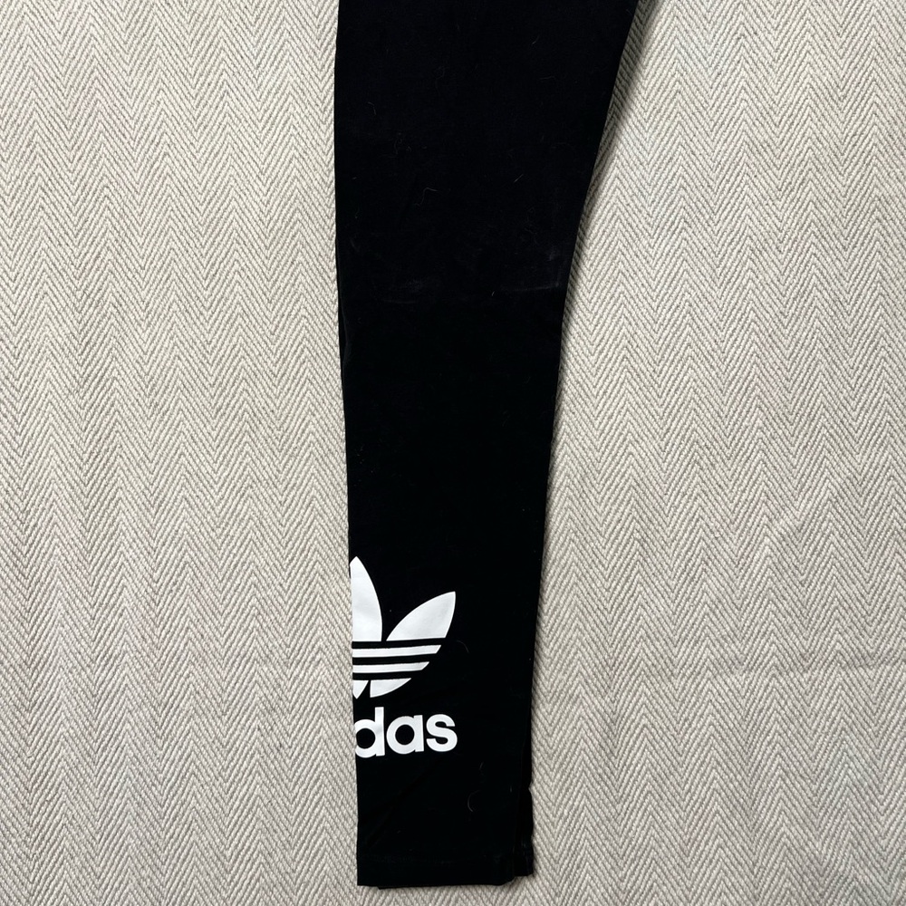 Adidas leggings